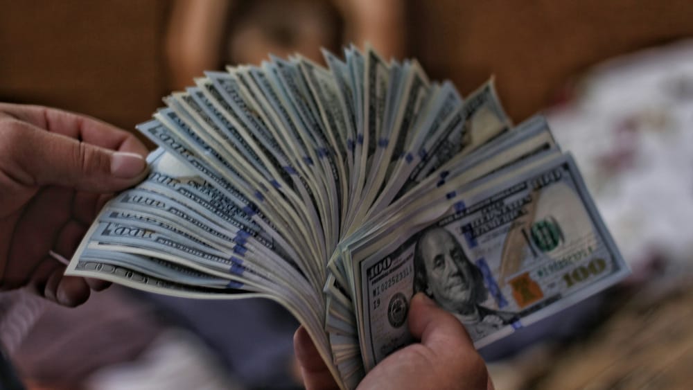 Сколько денег Кыргызстан направил на выплату госдолга – данные за I квартал изображение публикации