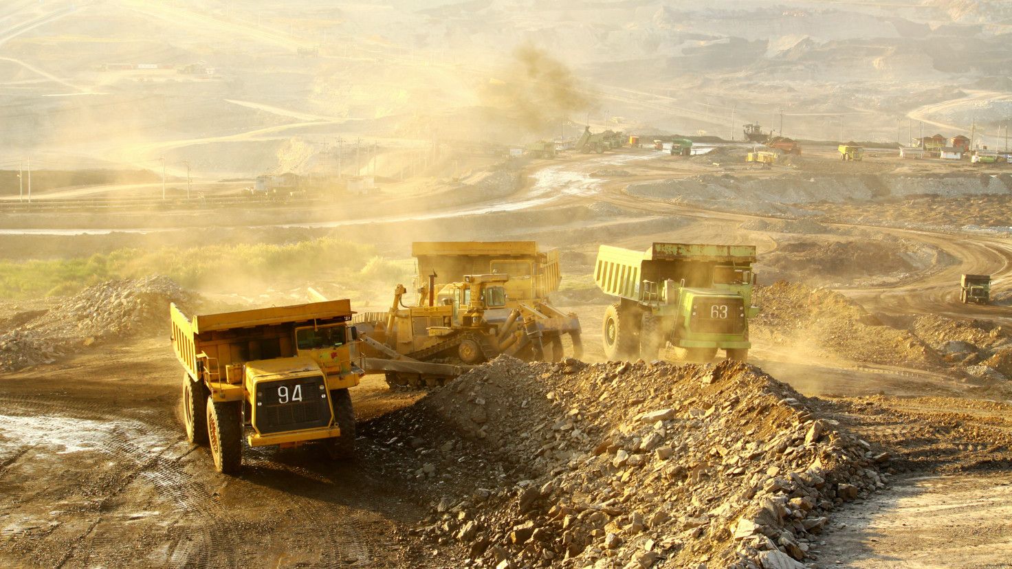 Золотодобывающие компании с начала года выплатили 14.7 млрд сомов налогов