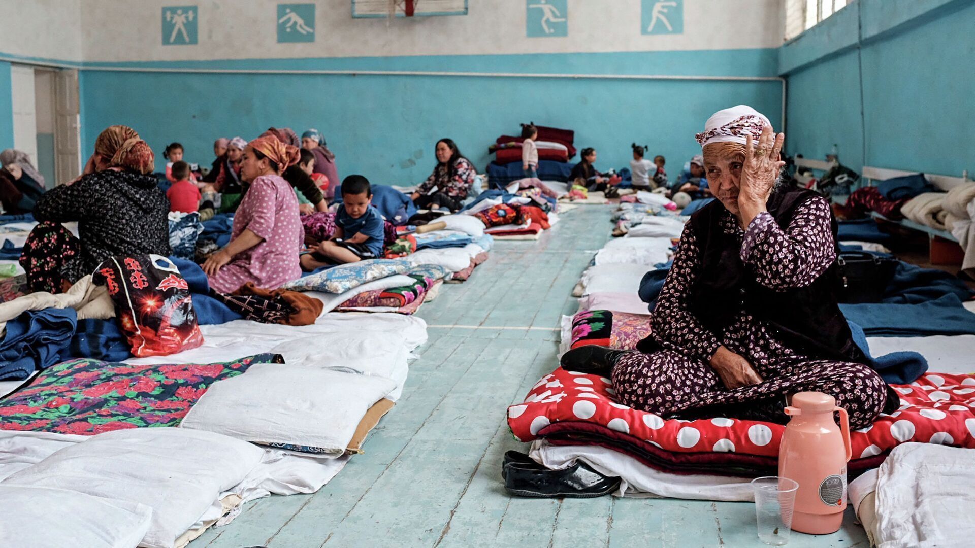 Из поступивших на спецсчет  для помощи пострадавшим в Баткенской области израсходовано 327 млн сомов