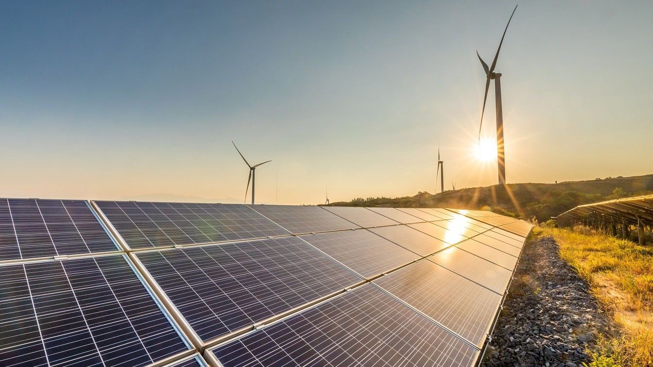 Минэнерго к 2026 году должно включить в сеть 2.5 тысячи мегаватт "зеленой" электроэнергии - а с 2027 поставлять ее на экспорт