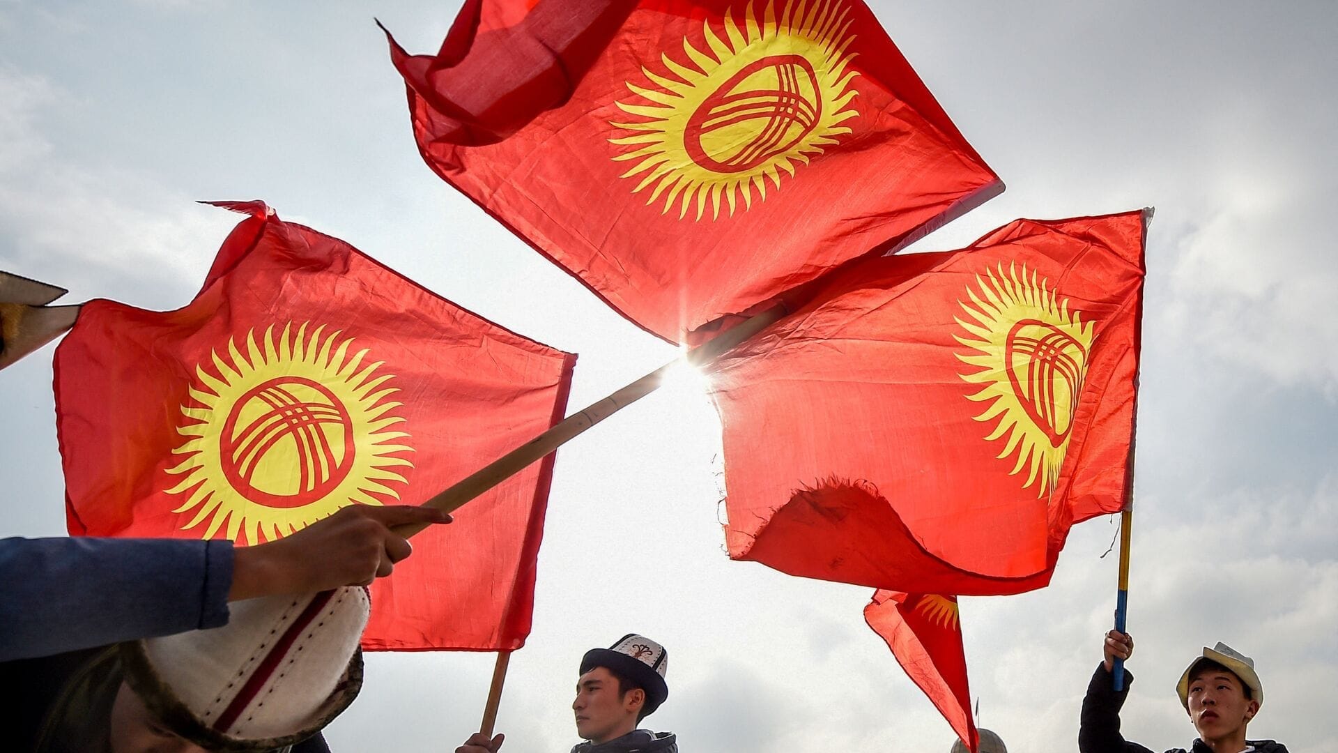 Какие длинные праздники ждут кыргызстанцев в 2024 году - проект Минтруда