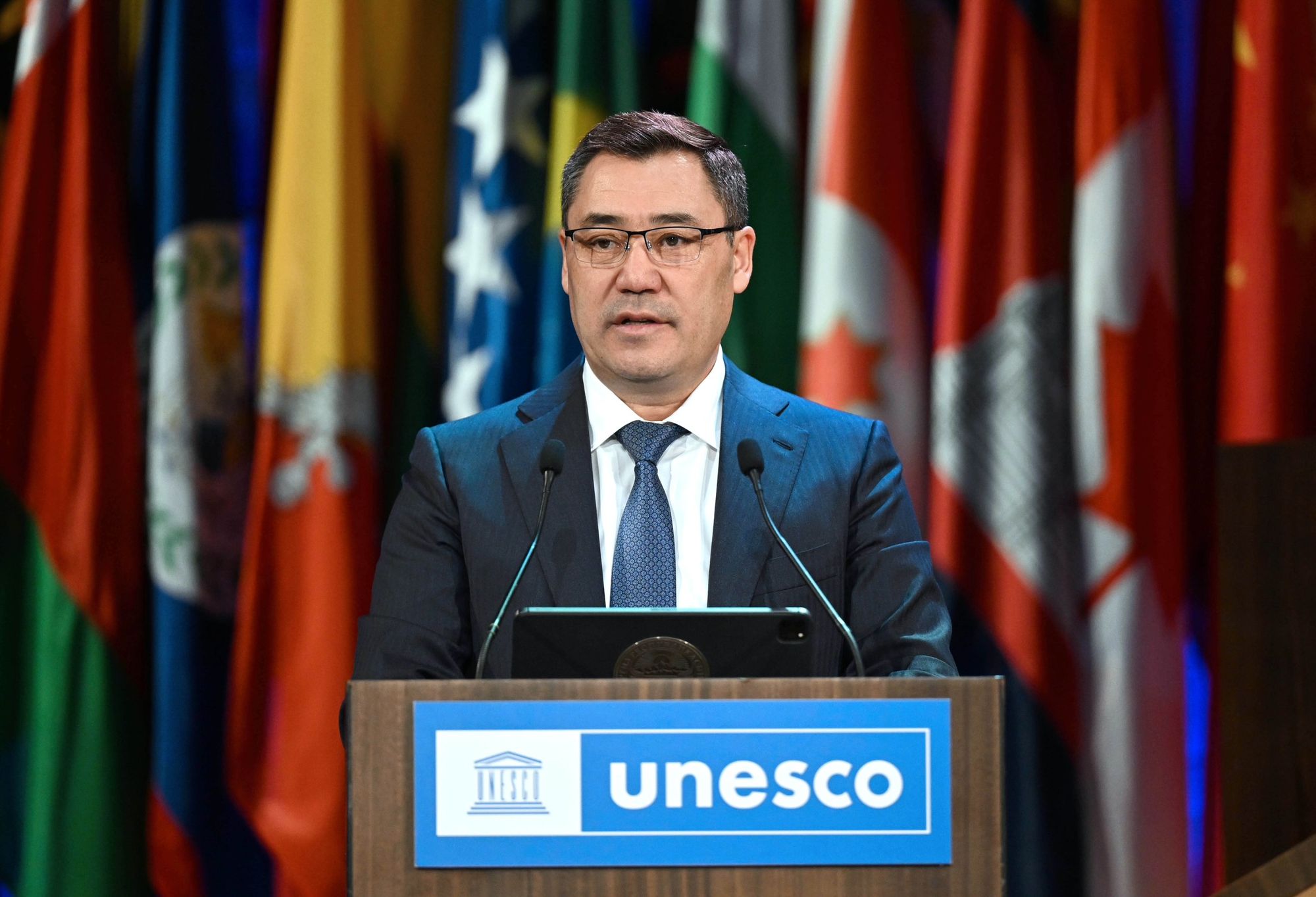 Таяние ледников, развитие горных регионов — о чем еще говорил Садыр Жапаров на сессии ЮНЕСКО