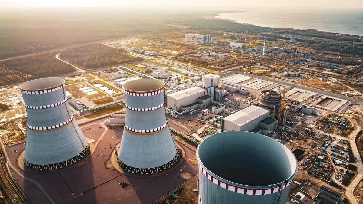 Министр энергетики обсудил с представителем "Росатома" проект мини-АЭС в Кыргызстане