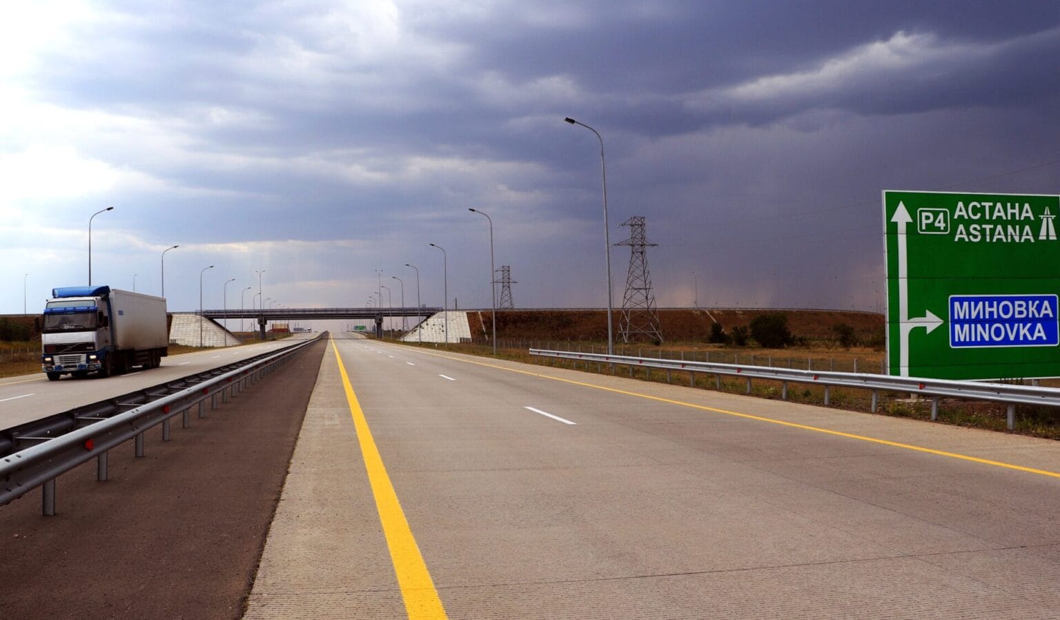 Астану и Алматы в следующем году свяжет 4-полосное шоссе