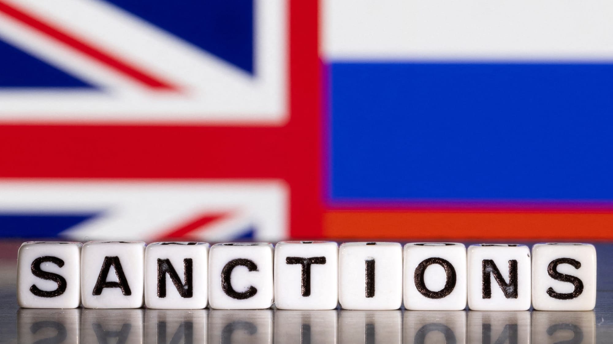 Великобритания создаст управление по борьбе с обходом антироссийских санкций – это может коснуться Кыргызстана