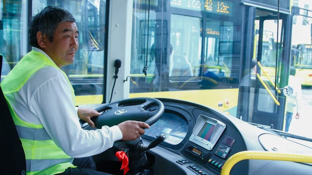 Незарегистрированная в КР Monto Corporation устраивала кыргызстанцев на работу в Словакию