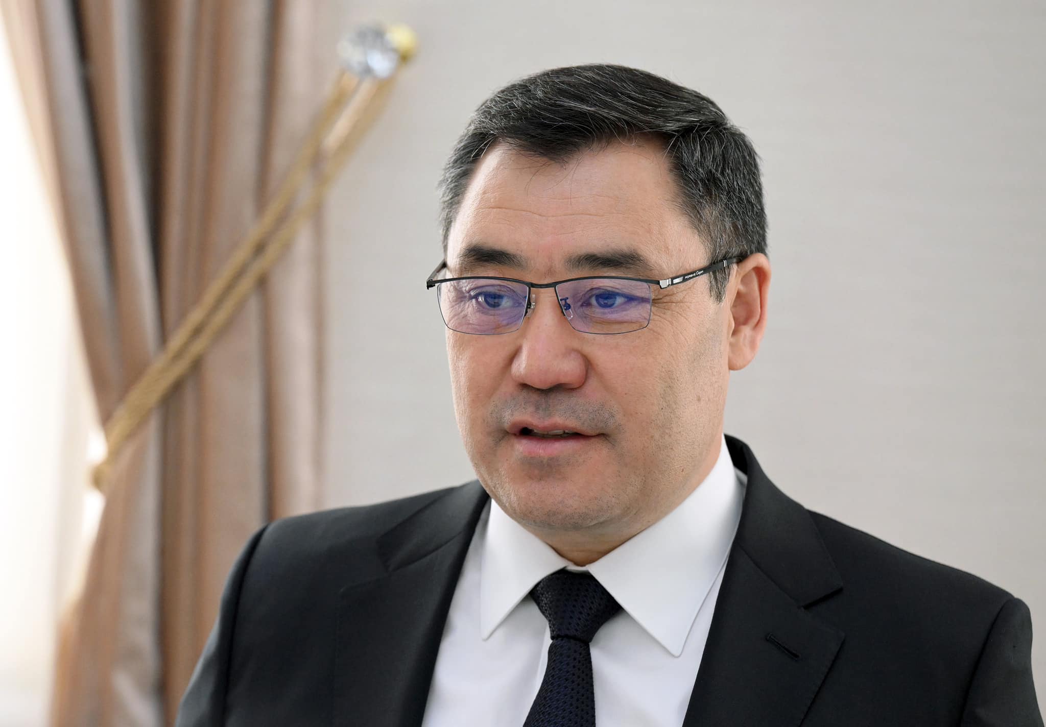 Президент Жапаров взял под личный контроль ситуацию на ТЭЦ Бишкека
