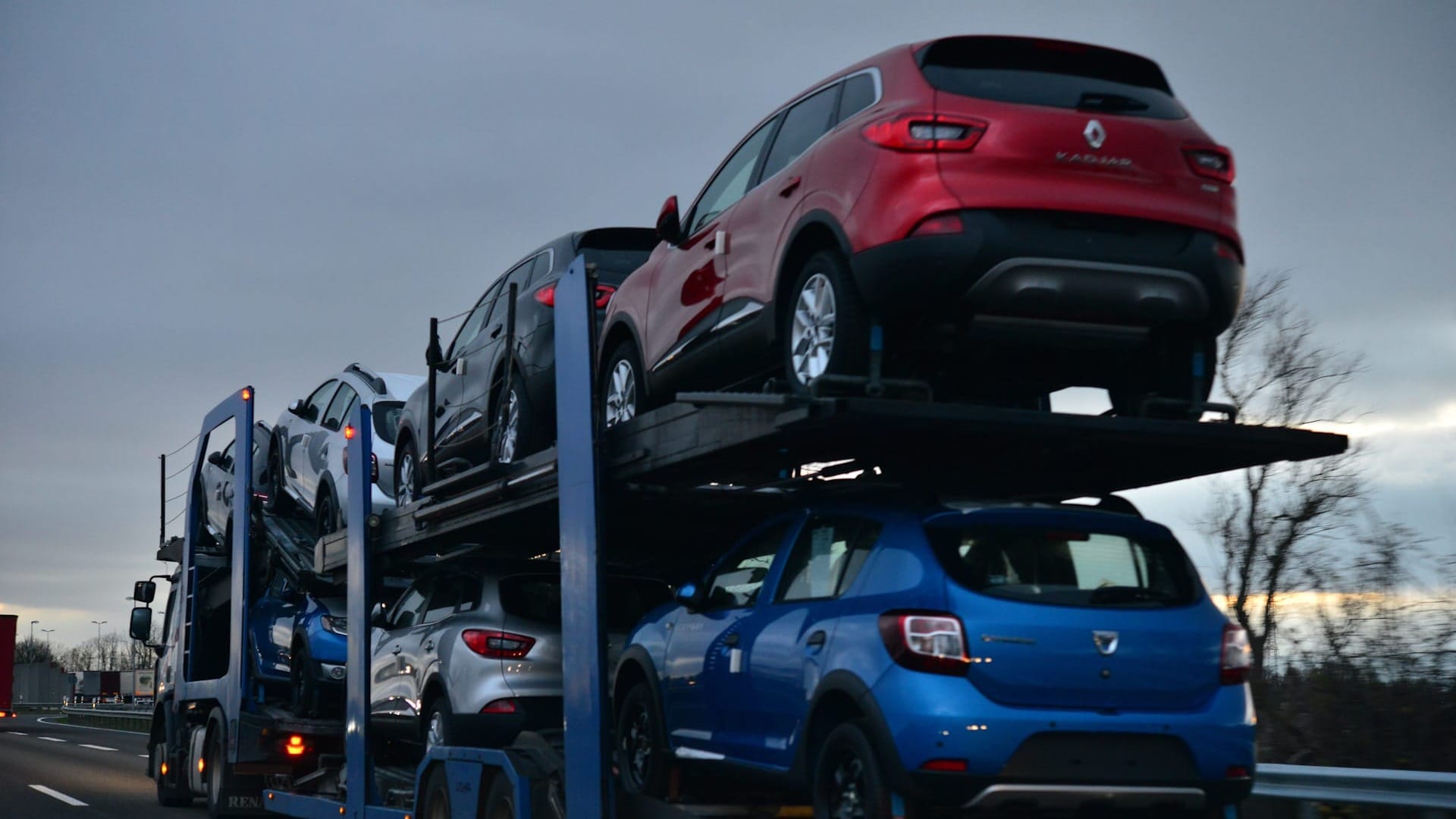 С 1 апреля Россия меняет порядок платежей за ввозимые из стран ЕАЭС автомобили