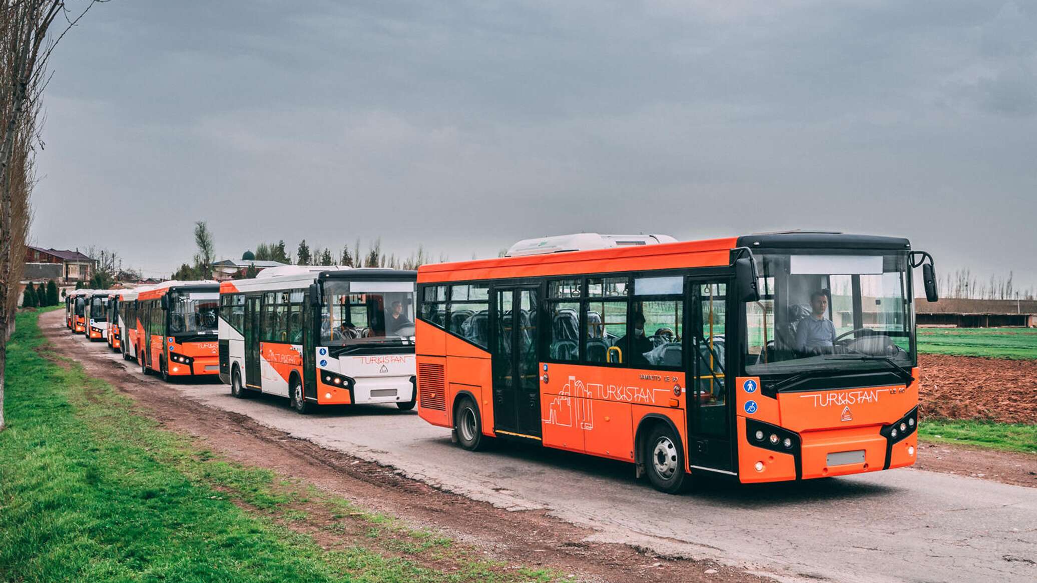 Мэрия Оша закупит 100 автобусов узбекского производства