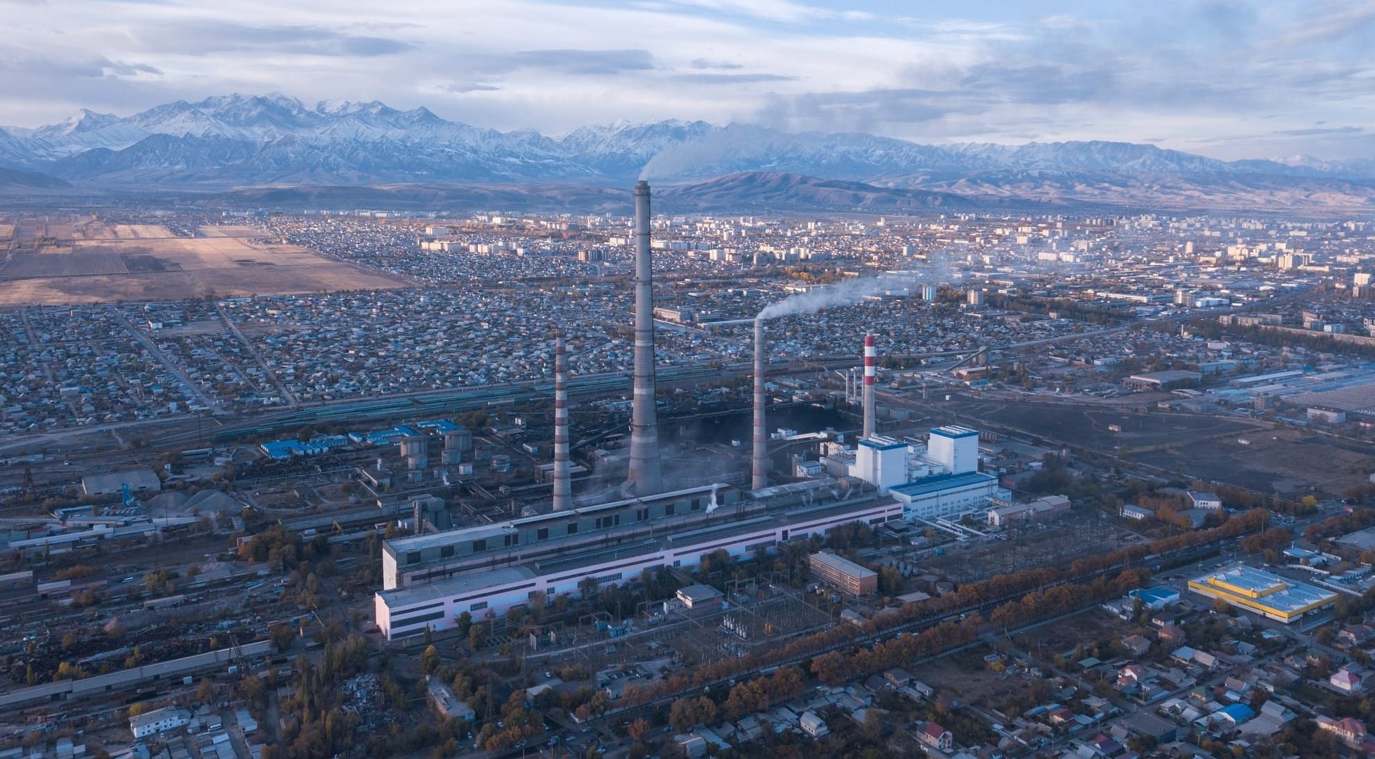«Газпром» переведет ТЭЦ Бишкека на газ не раньше начала 2025 года