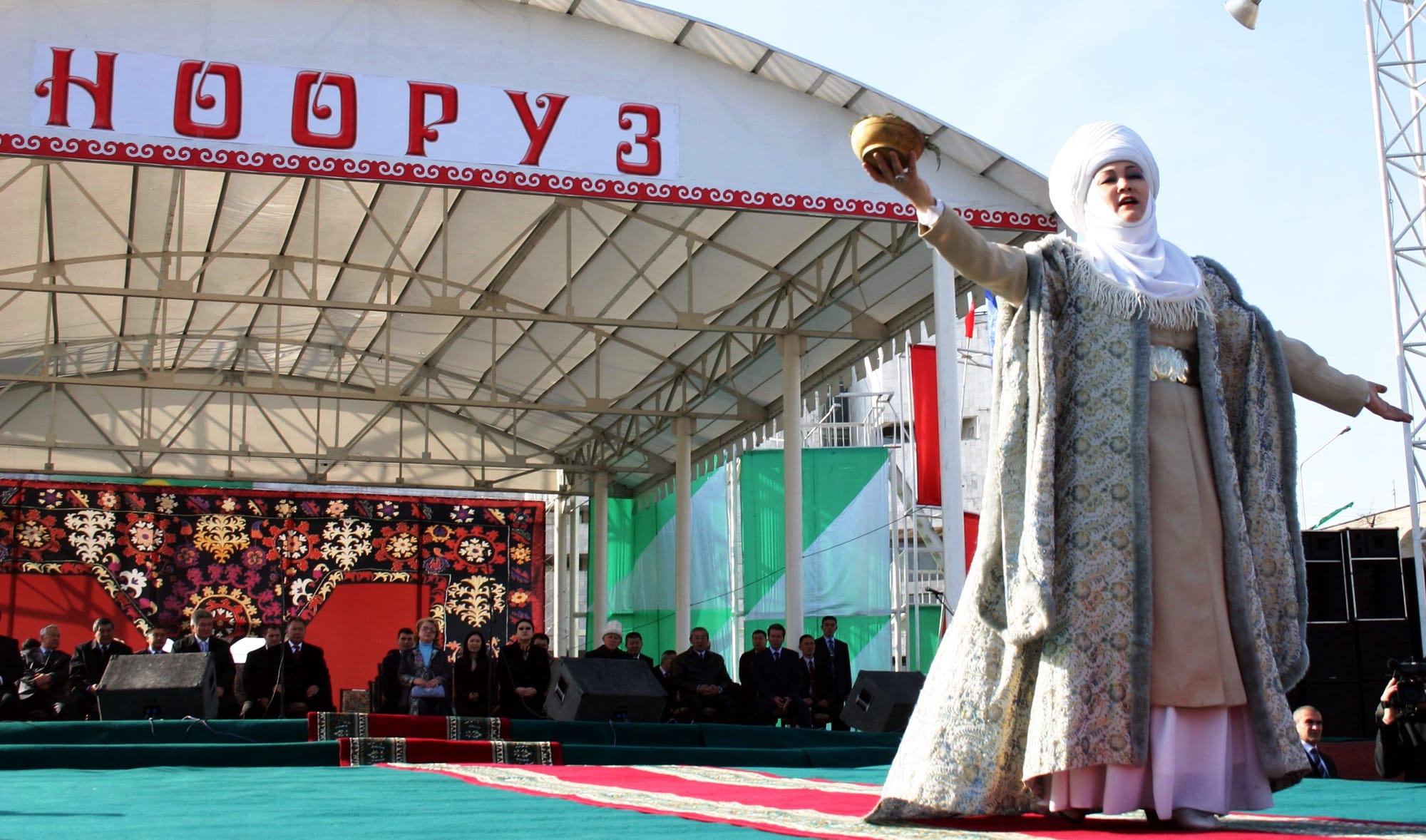 На следующей неделе кыргызстанцев ждут четыре выходных дня