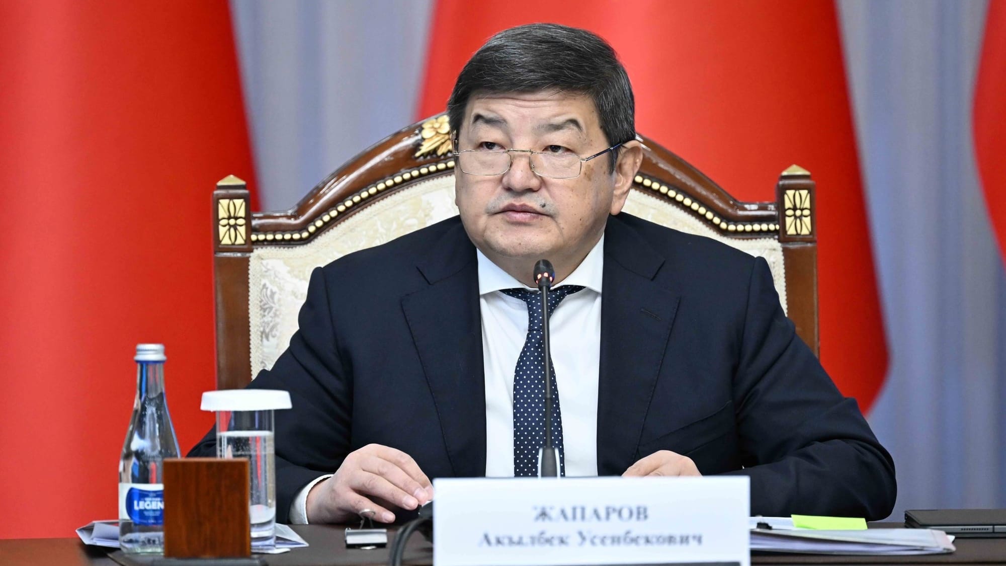 Кыргызстан не боится санкций – Акылбек Жапаров о прекращении обслуживания карт «Мир»