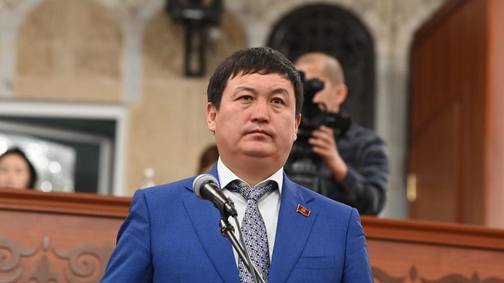 Депутат обвинил Алымкадыра Бейшеналиева в коррупции