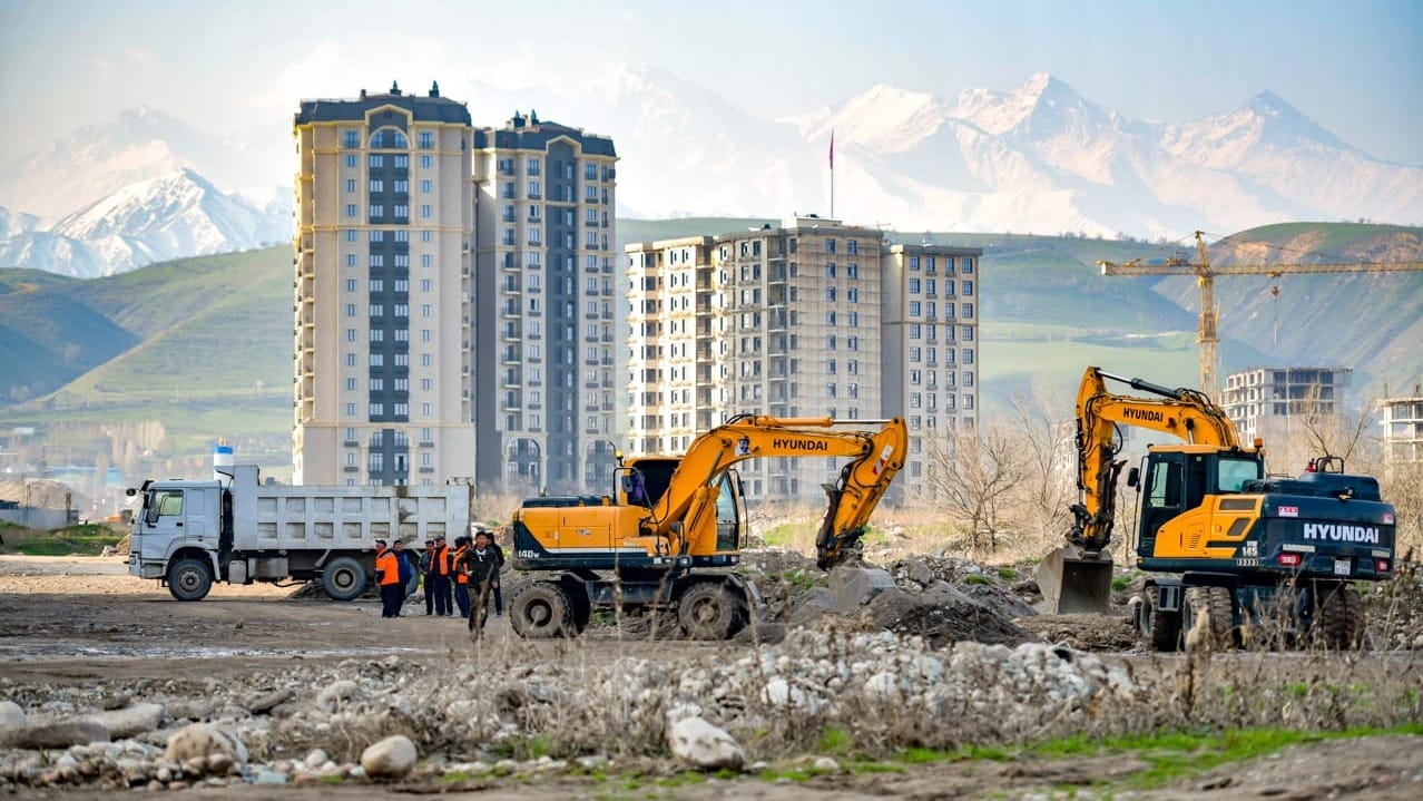 В южной части Бишкека построят новые дороги и мост за 240 млн сомов