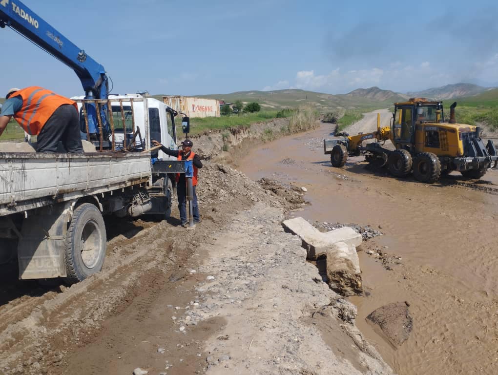 Затопленные дороги расчищены, ведутся восстановительные работы – глава Минтранса