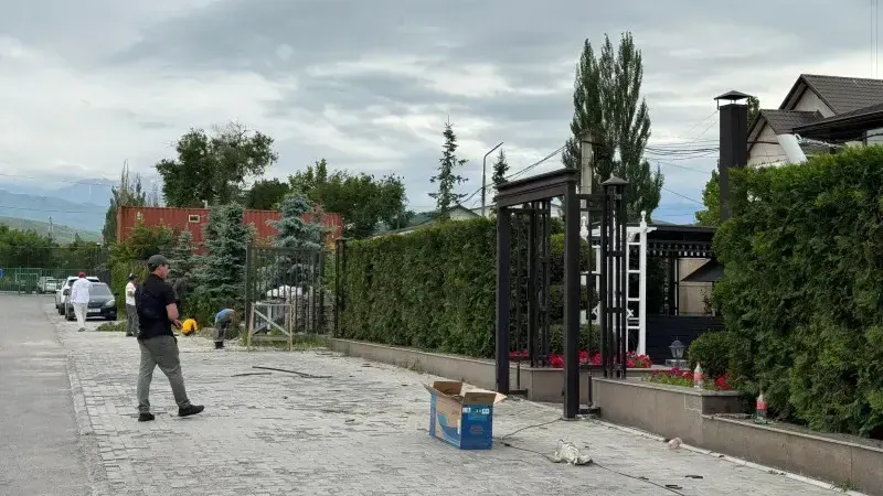 На территории парка «Ататюрк» начался демонтаж объектов