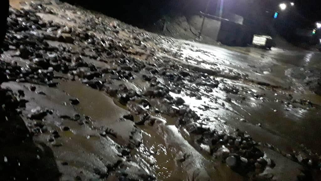 Автодорога Балыкчи – Казарман – Джалал-Абад закрыта из-за оползня