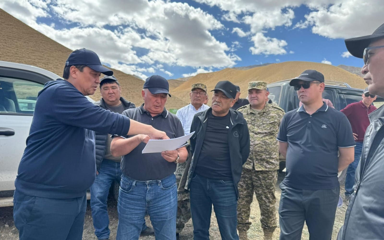 Кыргызстан и Китай начали полевые исследования для открытия нового КПП «Бедель»