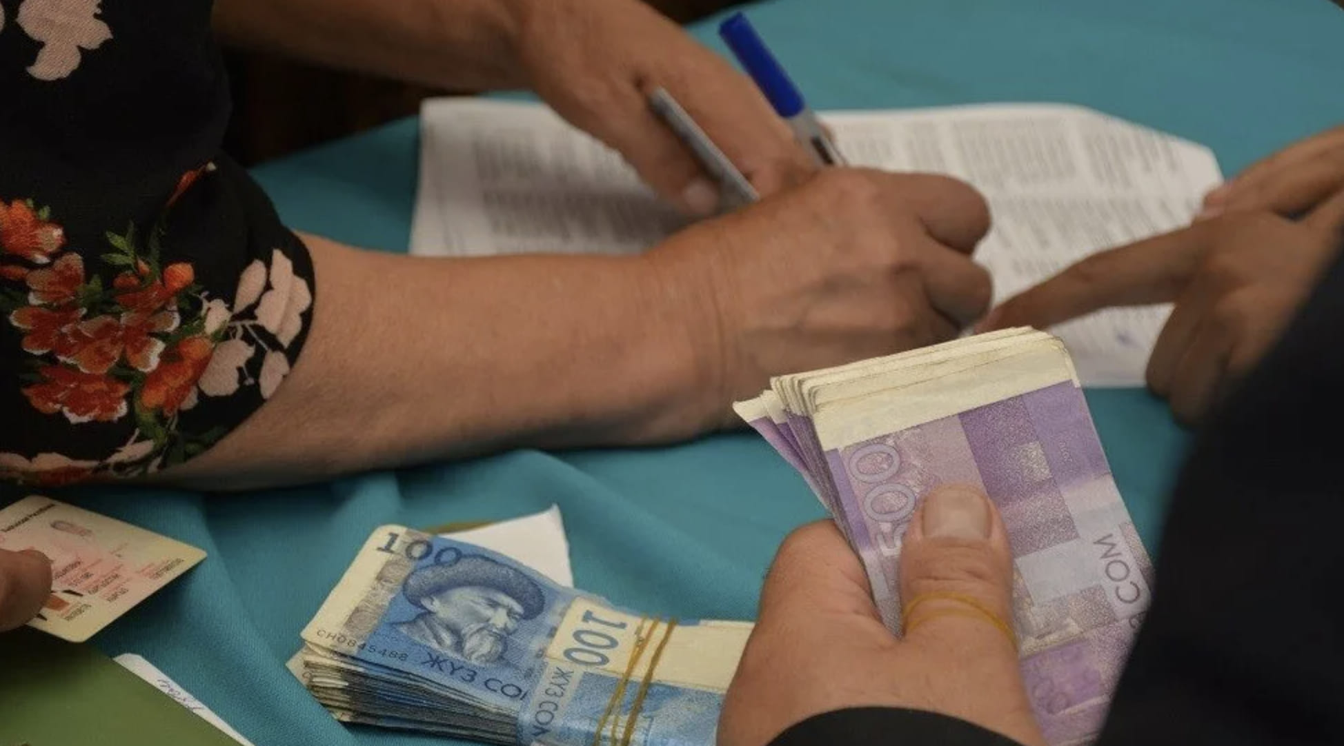 В Кыргызстане в этом году повысят пенсии – когда и на сколько?