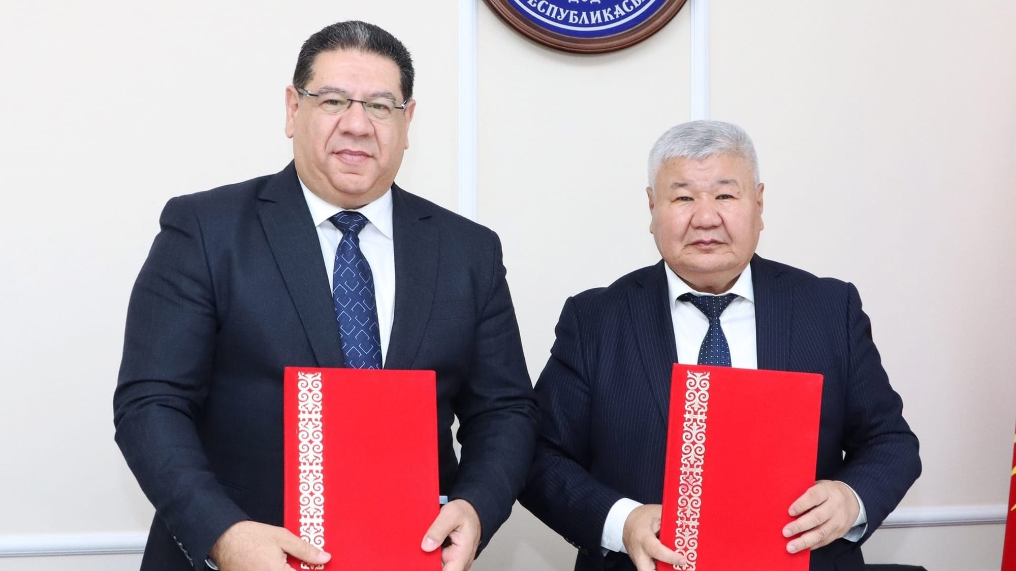 Кыргызстан и ИБР договорились о реализации совместных энергетических проектов