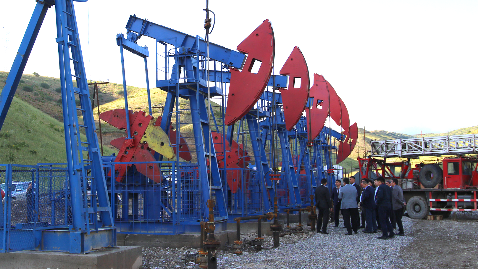Объемы добычи нефти и газа превысили планы: «Кыргызнефтегаз» подвел итоги первого полугодия