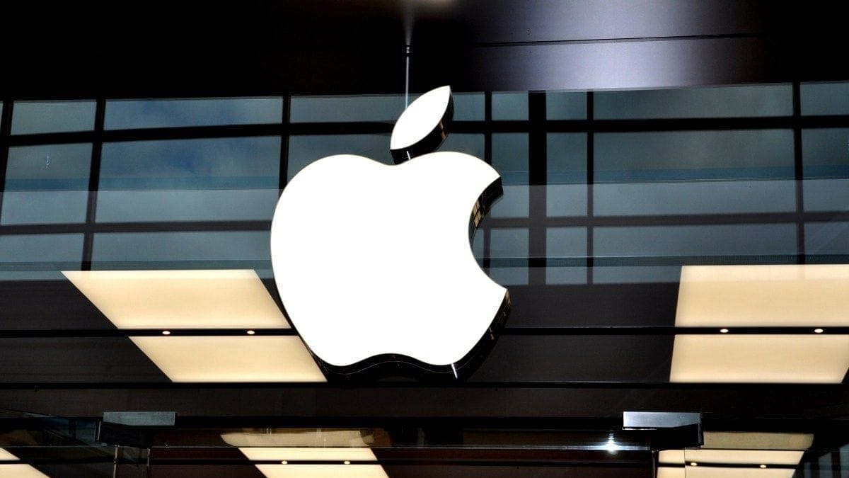 Компания Apple готова реализовать  образовательные проекты для разработчиков в КР