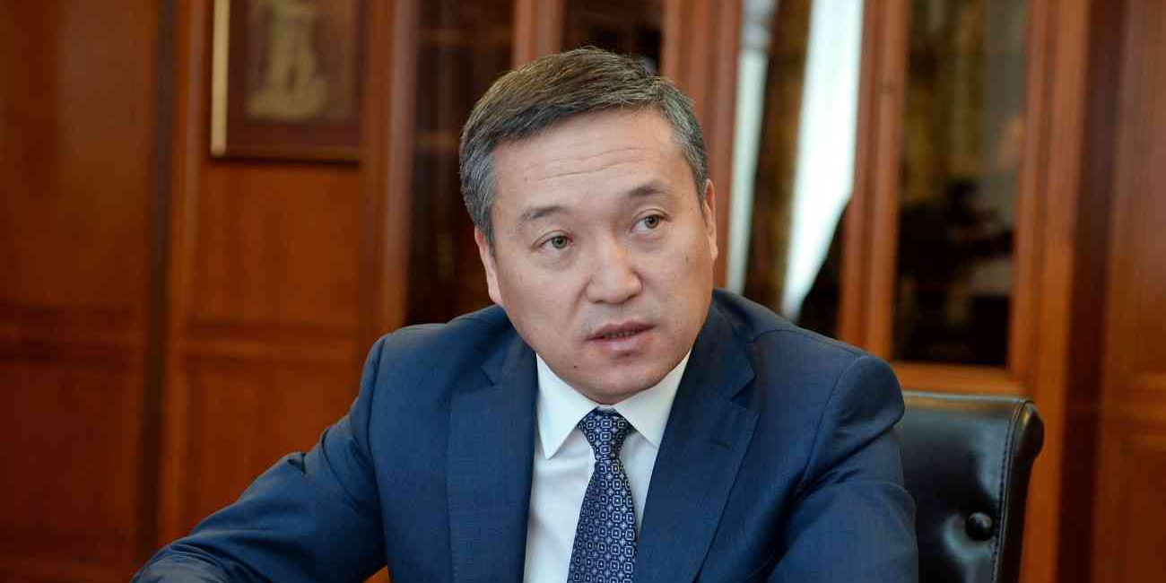 Экс-глава Налоговой службы и Финпола назначен сопредседателем АКФР