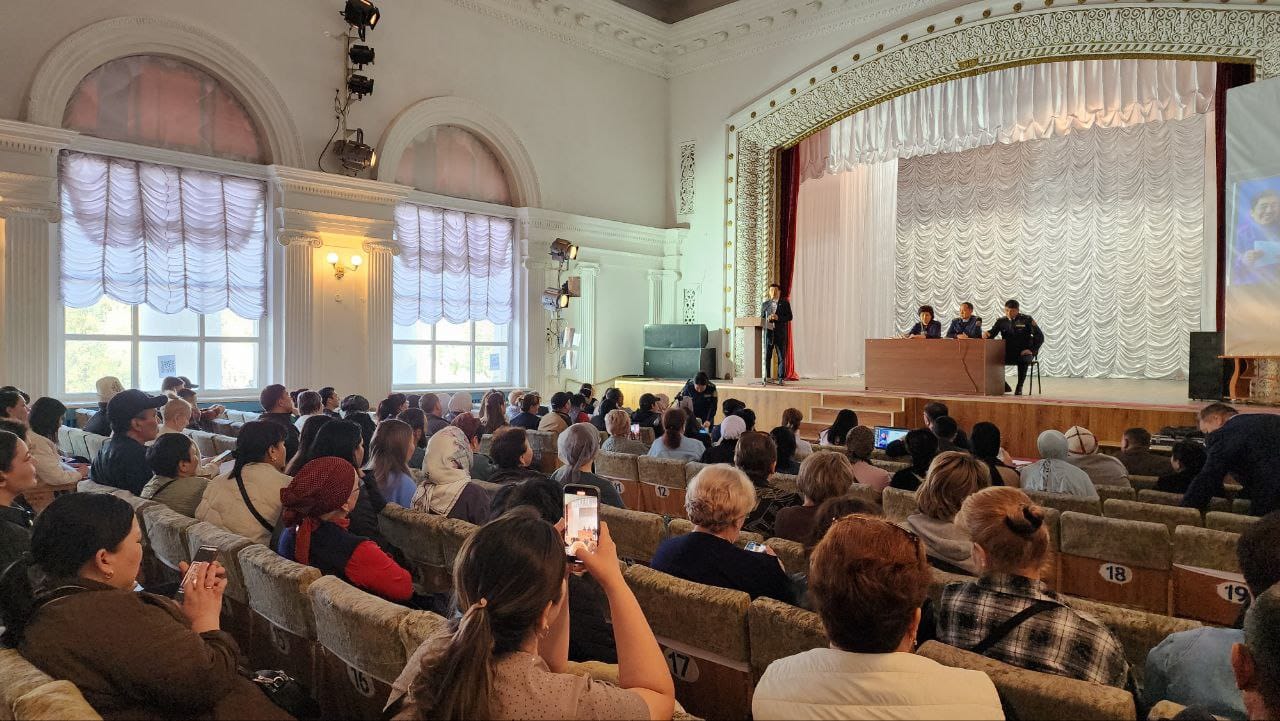 «Караван просвещения бизнеса» в Кара-Балте собрал более 250 предпринимателей