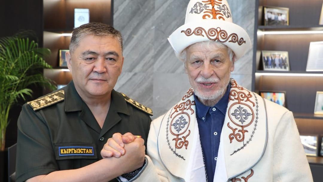 Звезда «Спрута» планирует развивать свою киностудию в КР — итоги встречи Плачидо с Ташиевым
