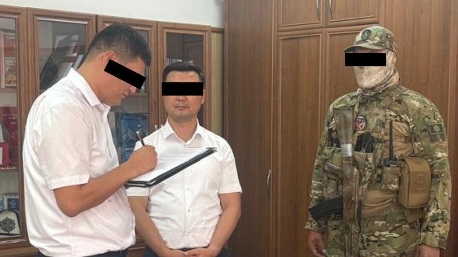 Почему ГКНБ задержал мэра Кара‑Балты: подробности дела о завышенных закупках