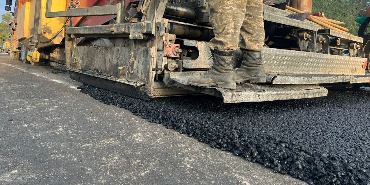 Не было капремонта 30 лет – участок дороги по улице Интергельпо полностью обновят