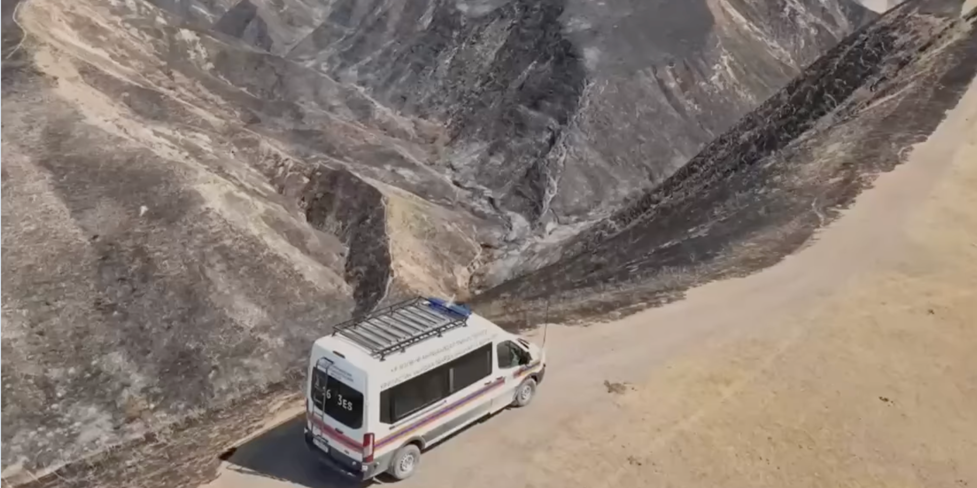 Пожар в селе Орок под Бишкеком охватил около 100 гектаров — в МЧС назвали предварительные причины