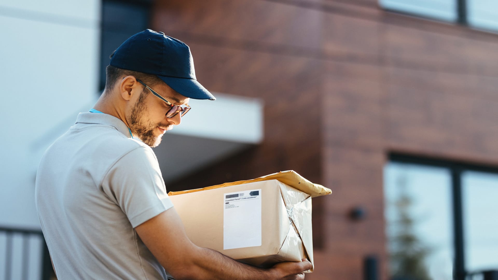 Информационные системы в Кыргызстане станут налоговыми агентами: что изменится