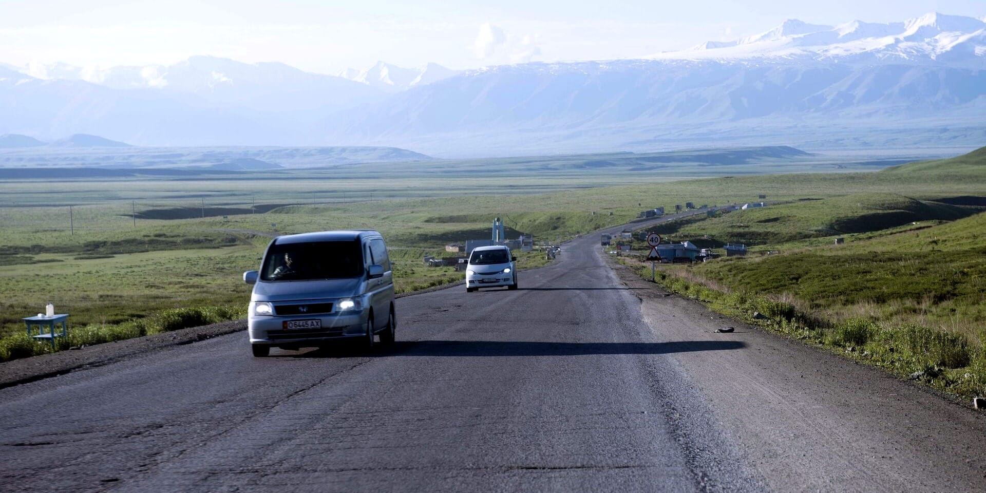 В Суусамыре начали ремонт дороги Бишкек – Ош: уже уложено 18 км асфальта