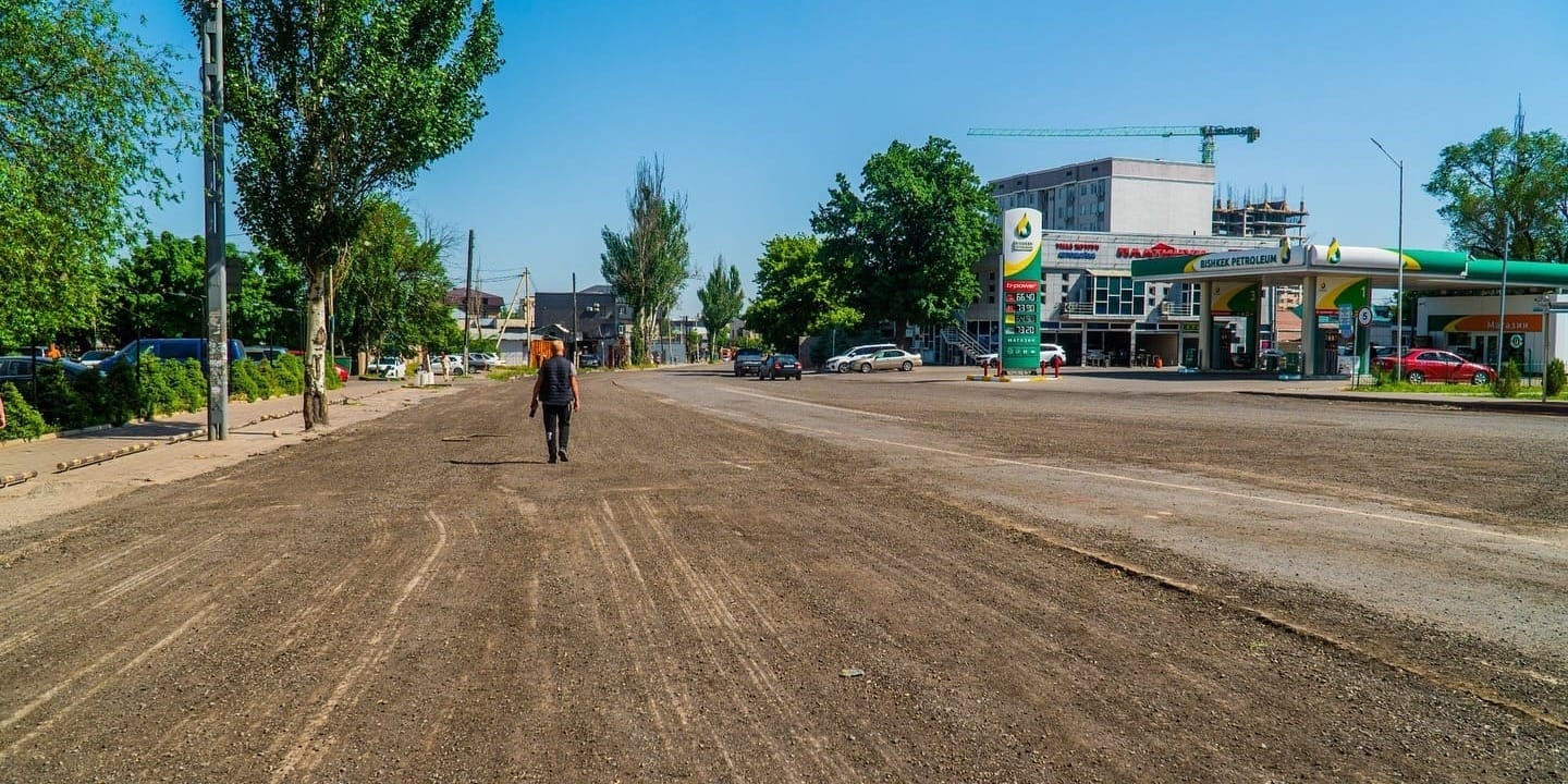 Ремонт улицы Курманжан Датки завершат досрочно. В мэрии сообщили когда откроют дорогу