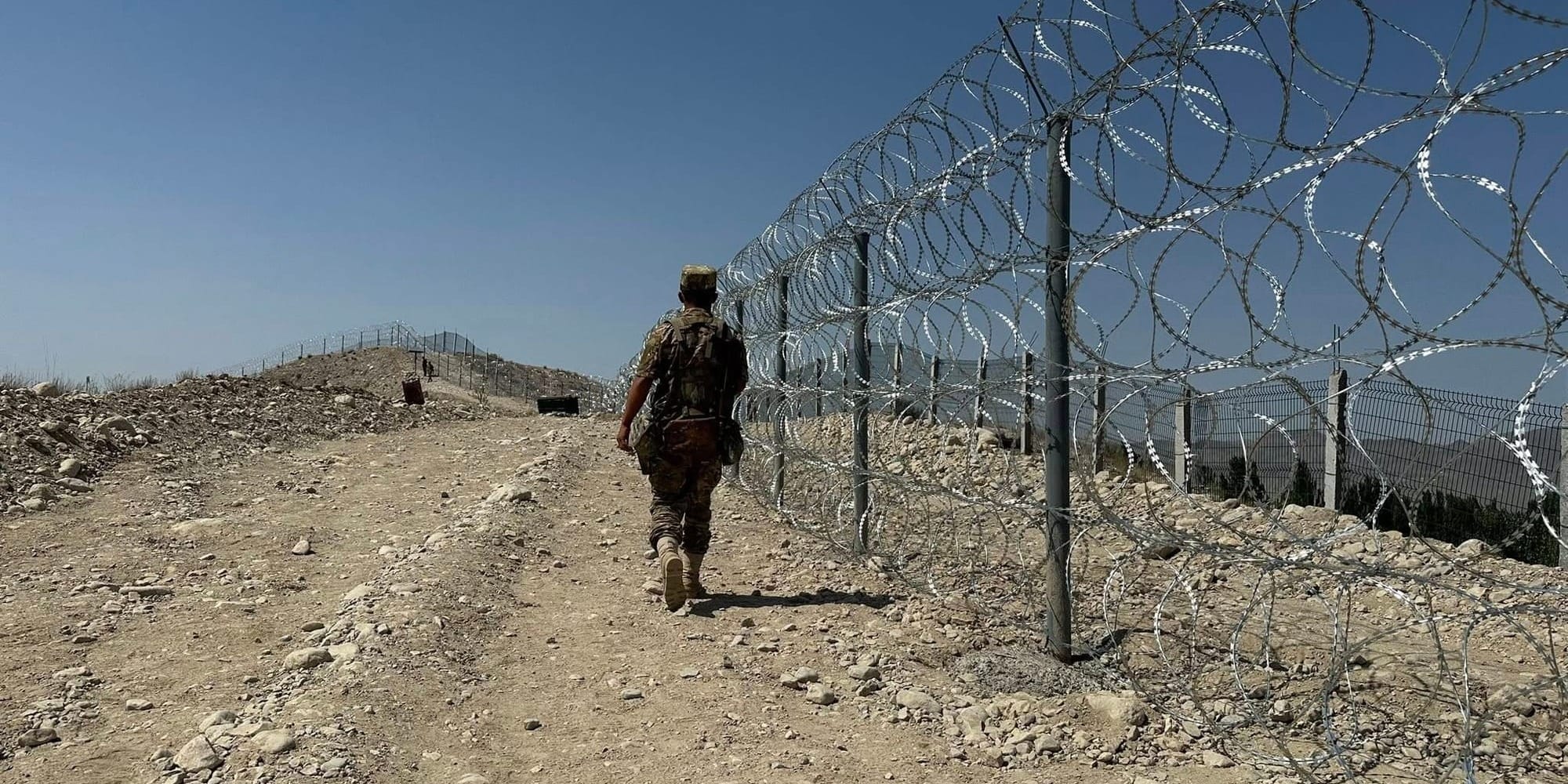 Кыргызстан укрепляет границу с Таджикистаном — на каком этапе работы?