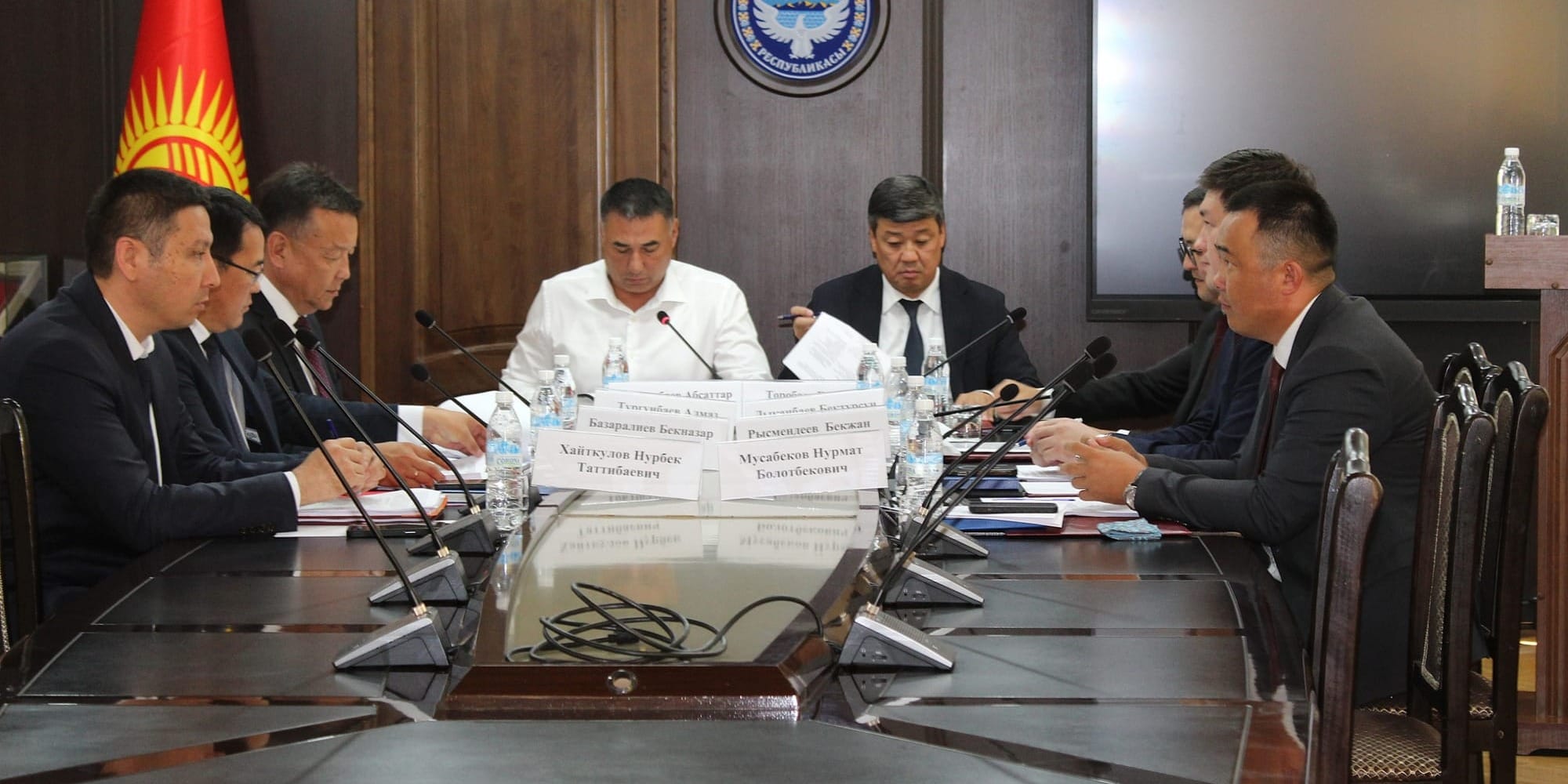 За пять лет в Кыргызстане заасфальтировали 2.4 тысячи км дорог