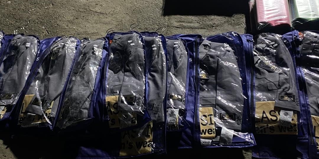 Ковры, шампуни, одежда — в Баткене пресечена контрабанда на 15 млн сомов