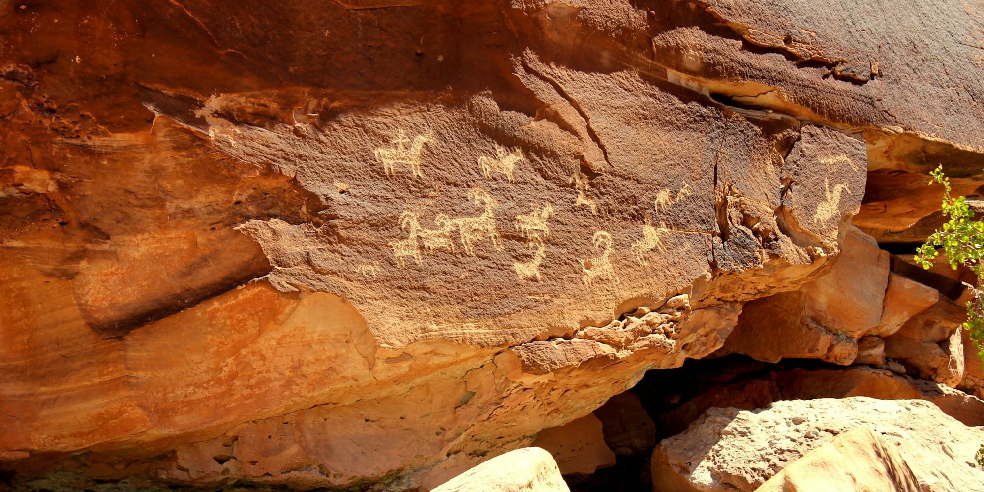 В КР изменили правила охраны и использования культурного наследия при строительстве