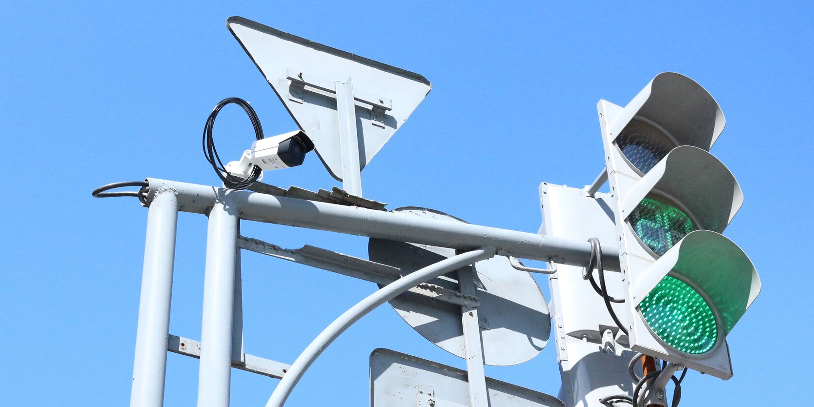 Исполнителями проекта «Безопасный город» стали «Кызмат», «Технический центр» ГУОБДД и «Кыргызтелеком»