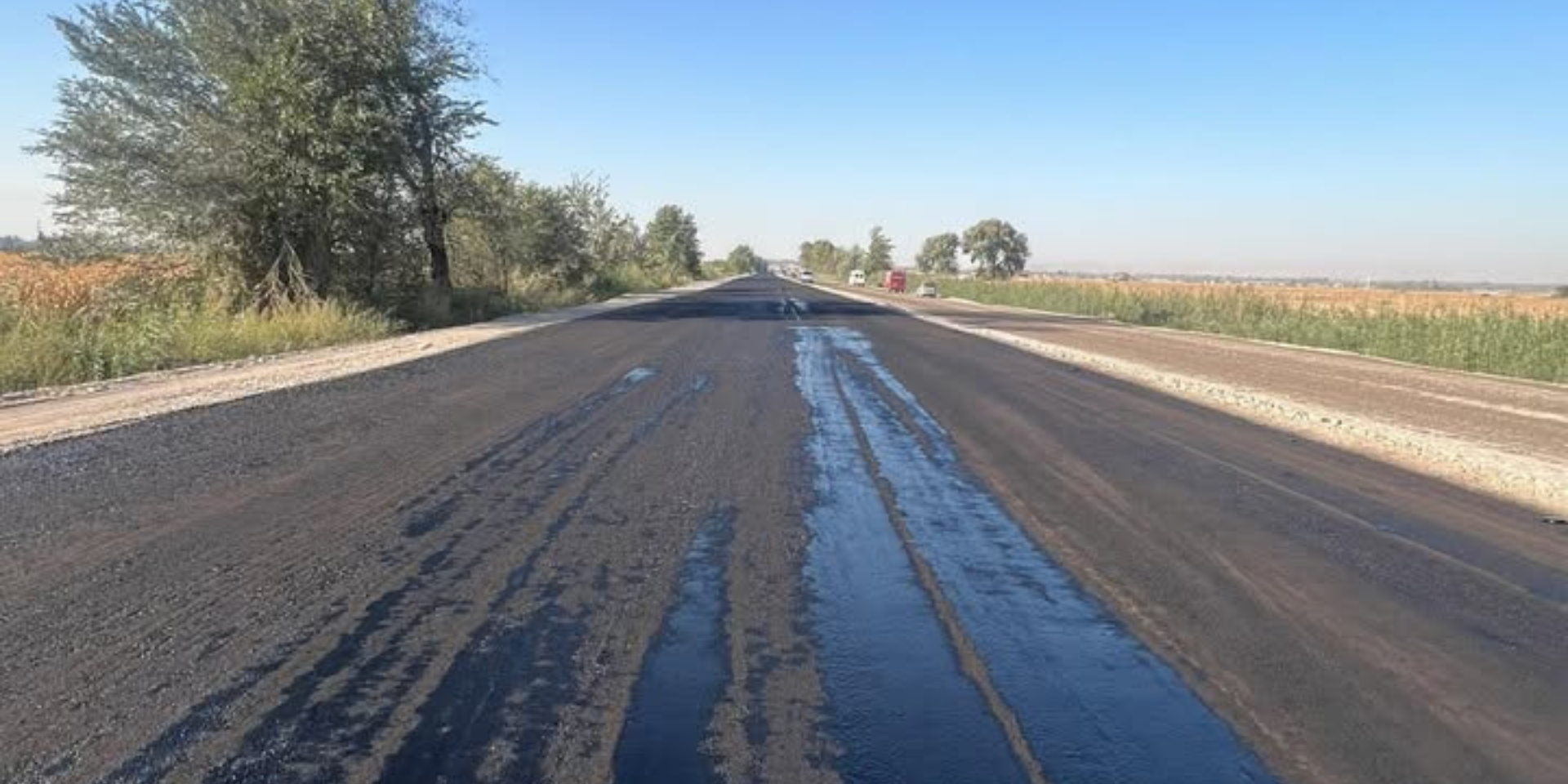 Дорожники готовят трассу Лебединовка – ГЭС-5 к асфальтированию