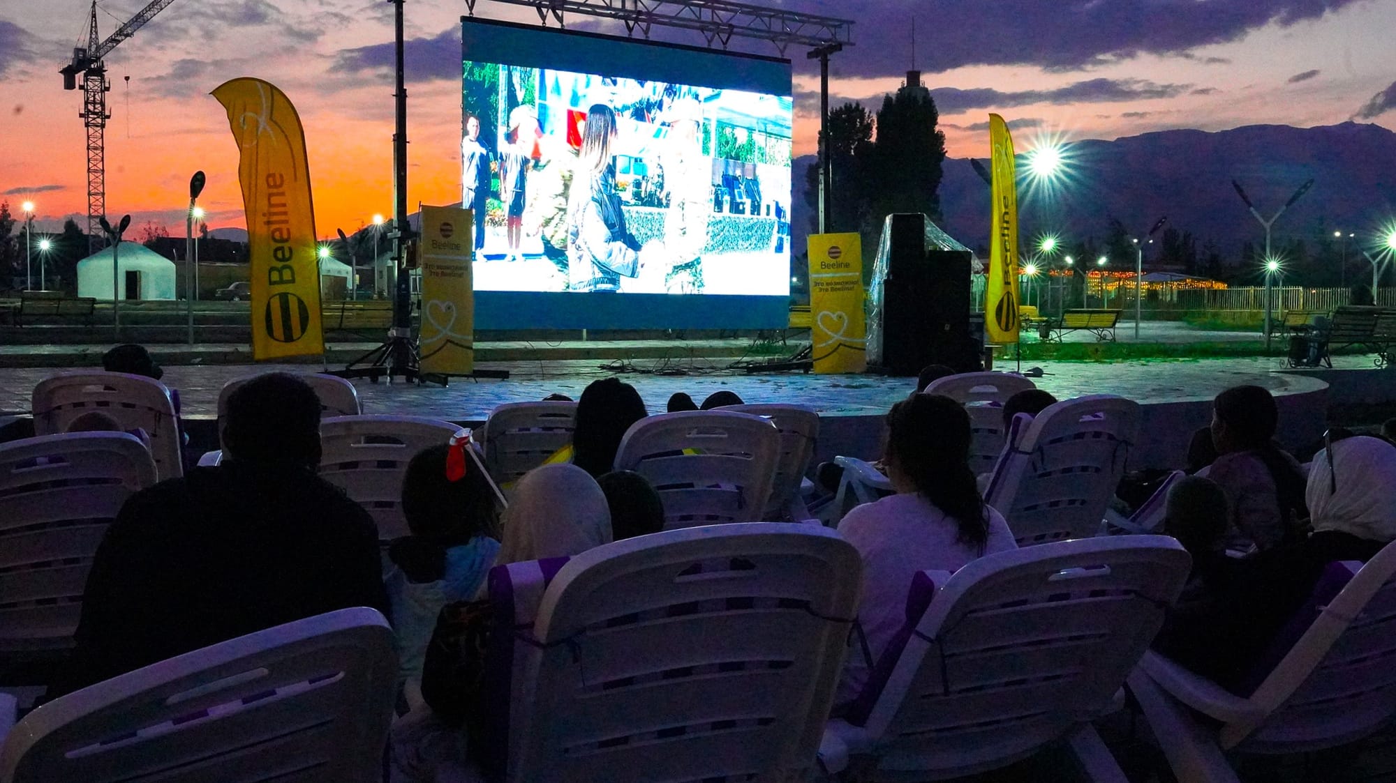 На память о лете: как прошли киновечера Beeline на Иссык-Куле