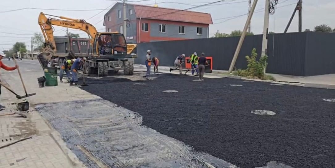 В Бишкеке завершена реконструкция магистральных теплосетей на улице Фрунзе