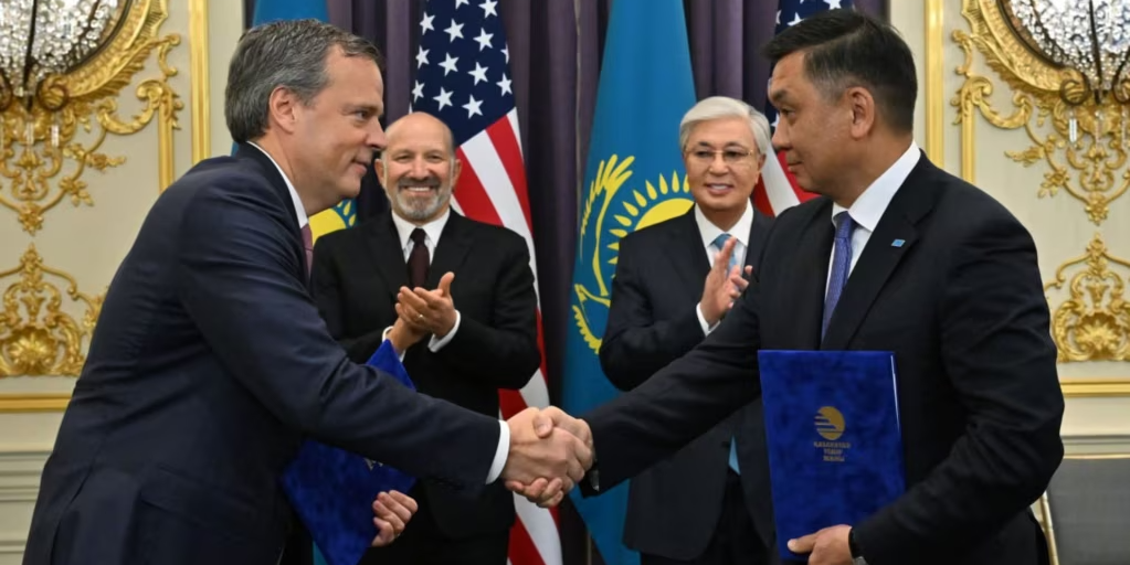 Казахстан закупит 300 локомотивов у американской Wabtec на $4.2 млрд