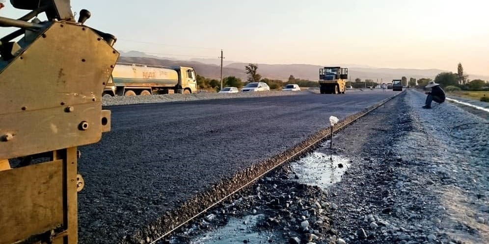 Ремонт дороги Бишкек – Кунтуу – Шопоков: задействованы 128 рабочих и 60 единиц техники