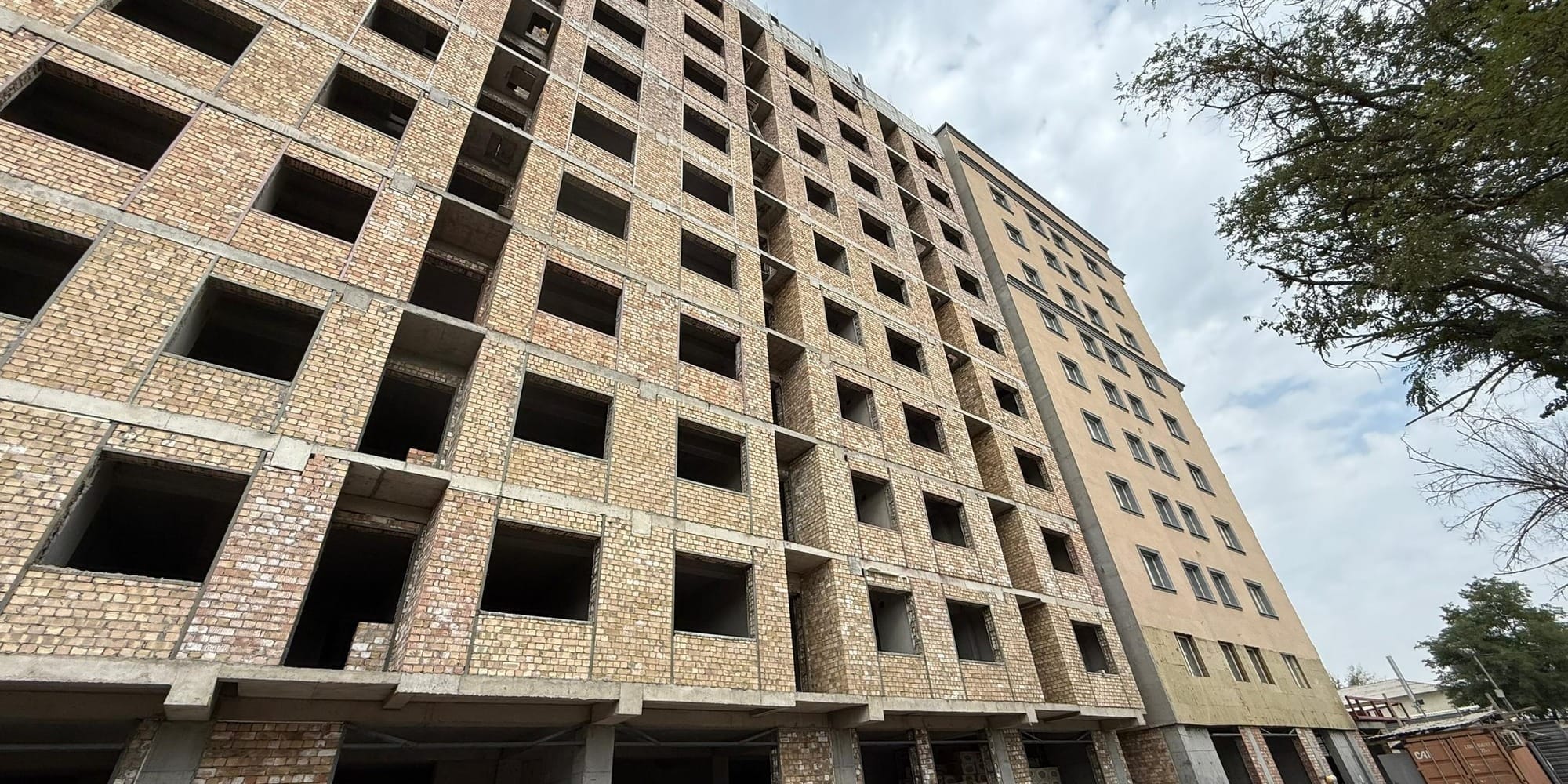 Государство получило семь квартир на 54 млн сомов в счет незаконно приватизированного участка детсада