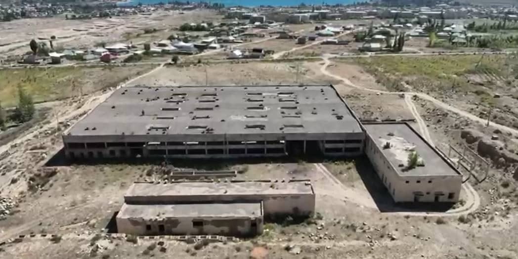 Родственник Камчы Кольбаева добровольно передал 1 га земли мэрии Чолпон-Аты — фото