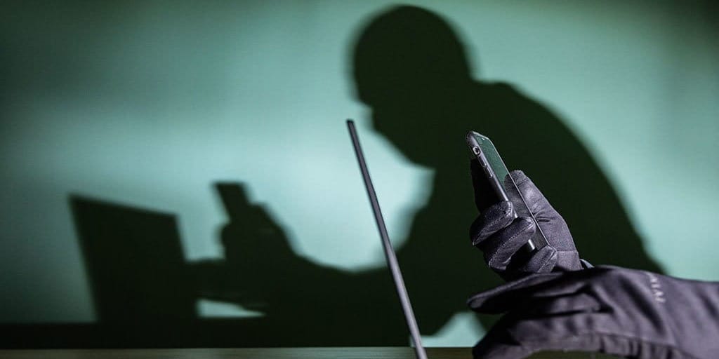 Нацбанк предупреждает о новой мошеннической схеме в Instagram