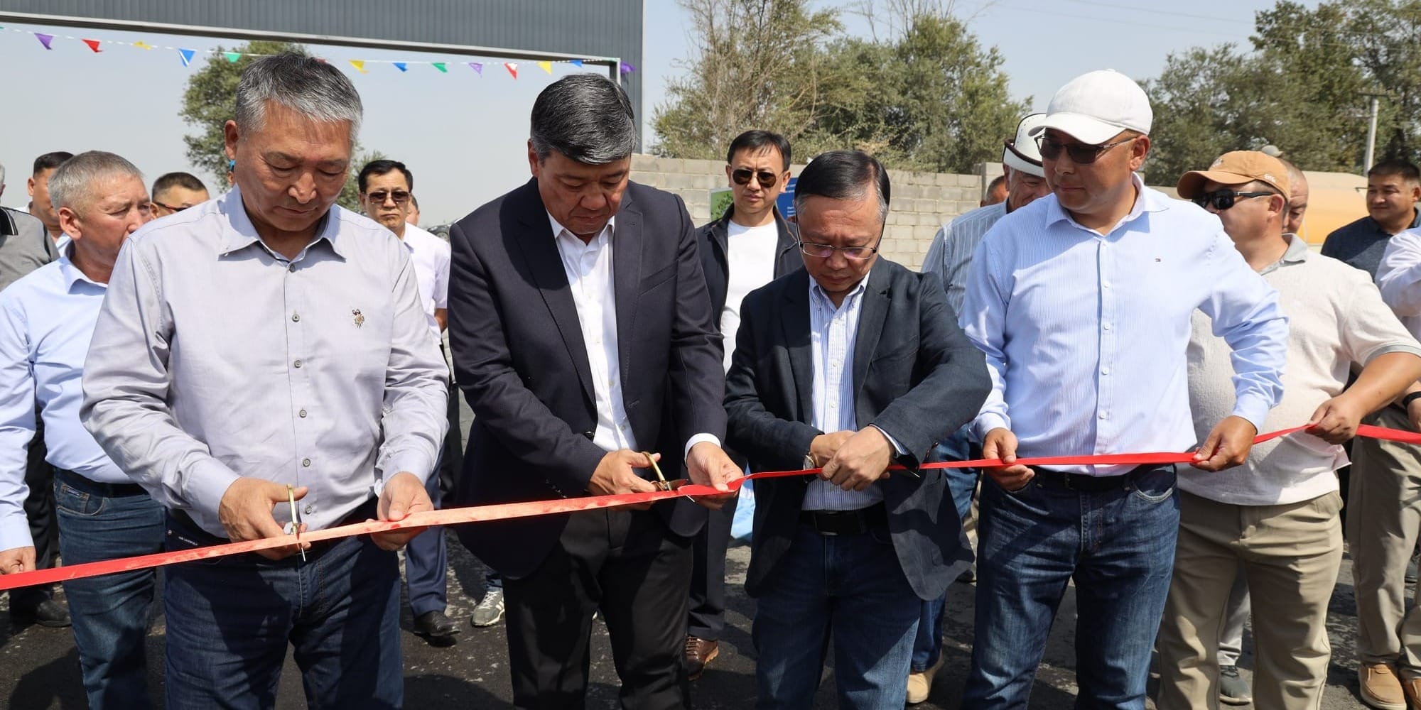 В Бишкеке открыли новый скотный рынок «Алтын-Казык» стоимостью 200 млн сомов