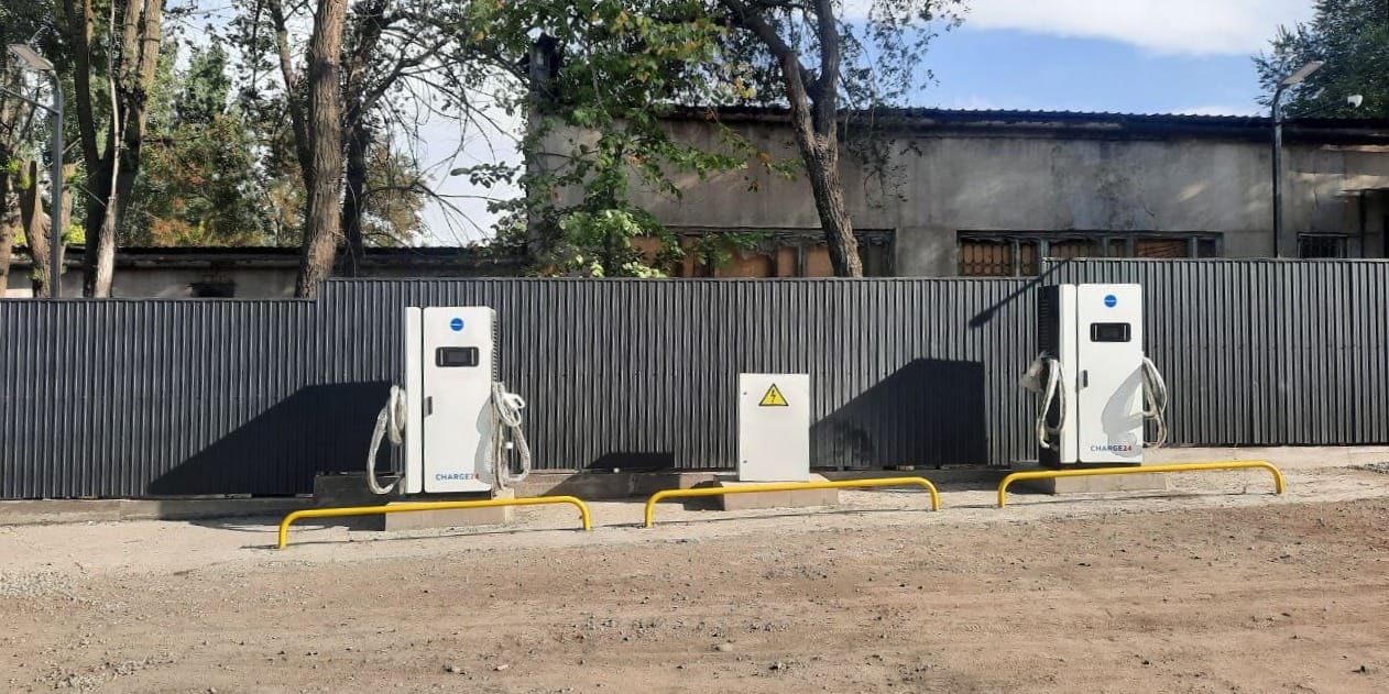 «Чакан ГЭС» строит сеть зарядных станций для электромобилей в Кыргызстане